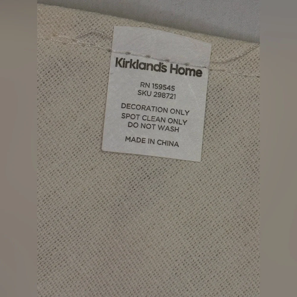 KIRKLAND’S HOME CHRISTMAS COLLECTION Christmas Tree Pattern Pet Bandana 22”x10”